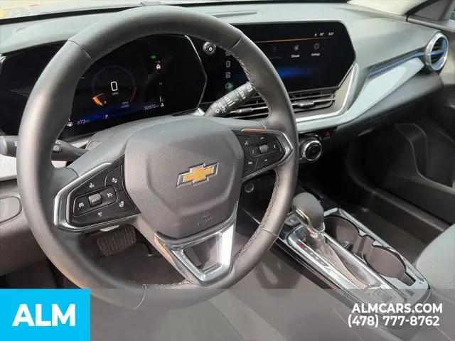 2025 Chevrolet Trax FWD LT