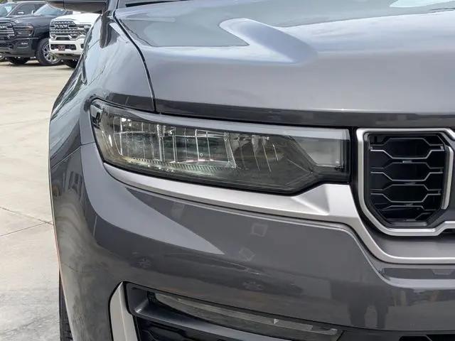 2026 Jeep Grand Cherokee Limited 4x2