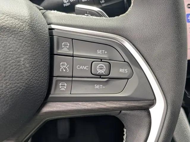 2026 Jeep Grand Cherokee Limited 4x2