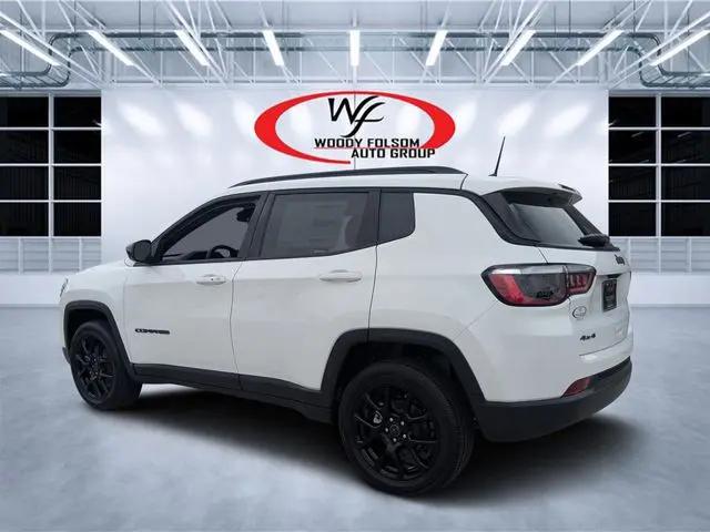 2026 Jeep Compass Latitude Altitude