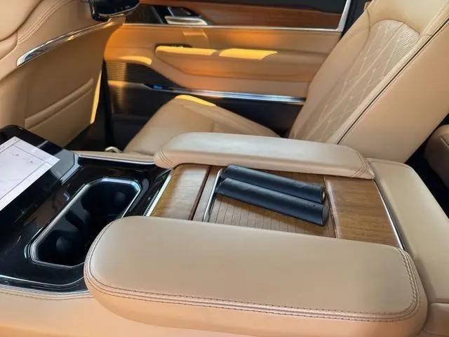 2022 Jeep Grand Wagoneer Series III 4x4