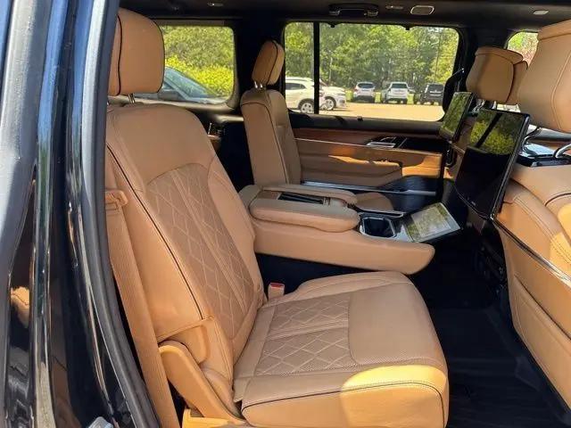 2022 Jeep Grand Wagoneer Series III 4x4