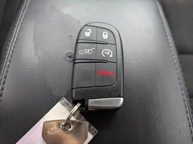 2016 Jeep Grand Cherokee Laredo