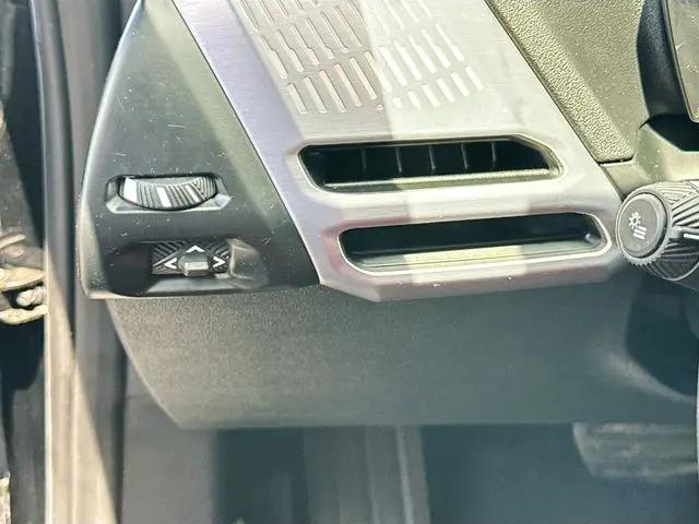 2025 BMW Coupe xDrive