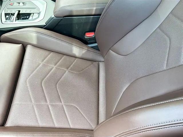 2025 BMW Coupe xDrive