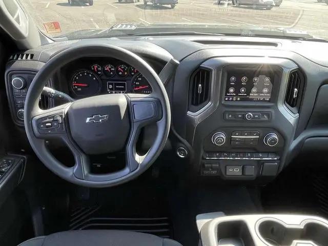 2025 Chevrolet Silverado 2500HD 4WD Crew Cab Standard Bed Custom