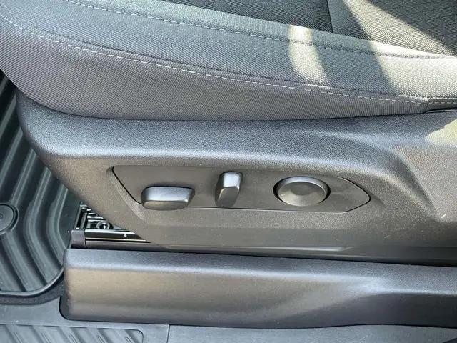 2025 Chevrolet Silverado 2500HD 4WD Crew Cab Standard Bed Custom