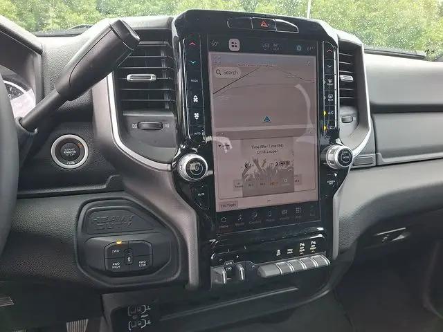 2026 Ram 2500 Big Horn Crew Cab 4x4 6'4" Box