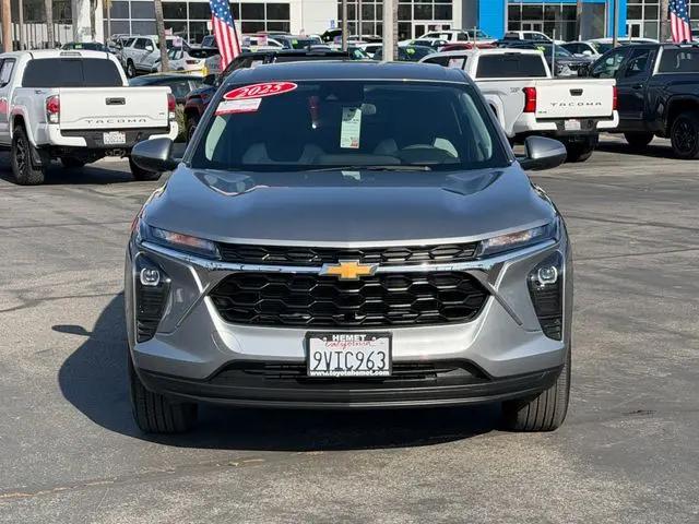 2025 Chevrolet Trax FWD LS