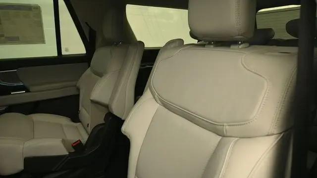 2026 Ford Expedition Max Platinum MAX
