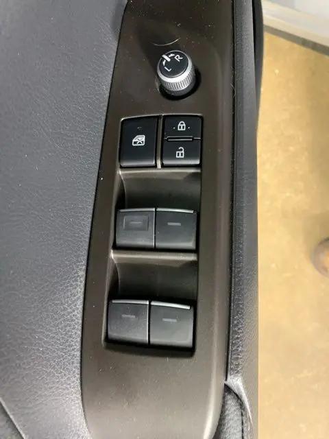 2022 Toyota Camry XSE V6