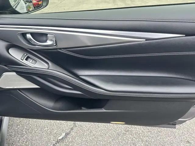 2020 INFINITI Q60 LUXE AWD