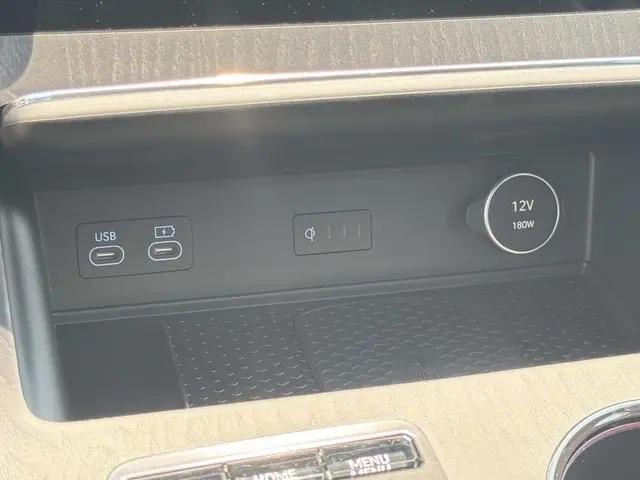 2026 Genesis GV80 3.5T Prestige Black AWD