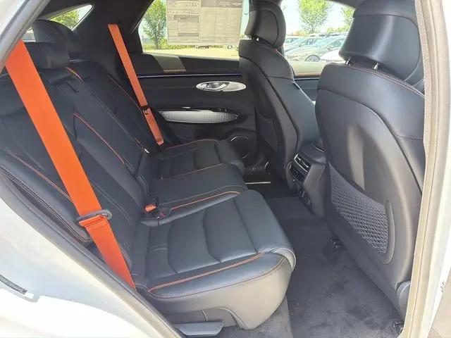 2026 Genesis GV70 2.5T Sport Prestige