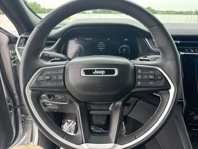 2023 Jeep Grand Cherokee L Altitude 4x4