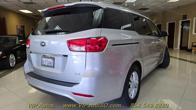 2017 Kia Sedona LX