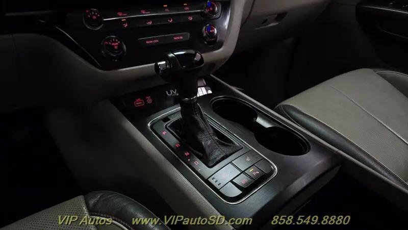 2017 Kia Sedona LX
