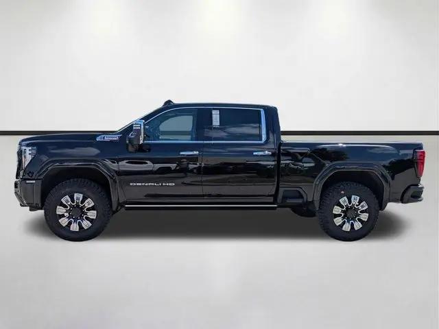 2024 GMC Sierra 2500HD 4WD Crew Cab Standard Bed Denali