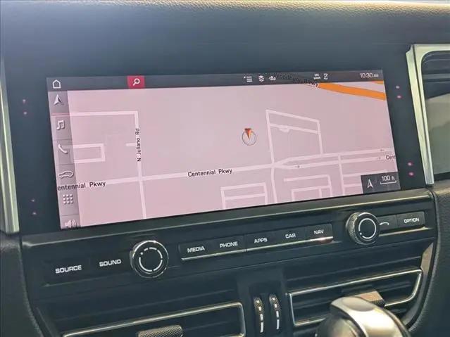 2021 Porsche Macan Macan