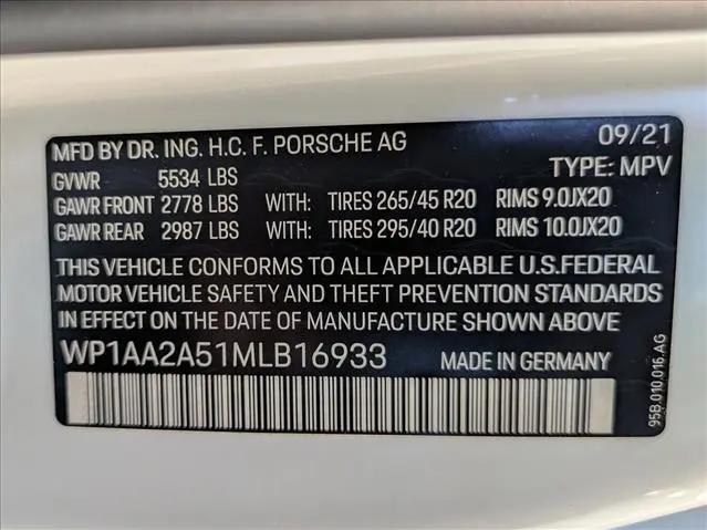2021 Porsche Macan Macan