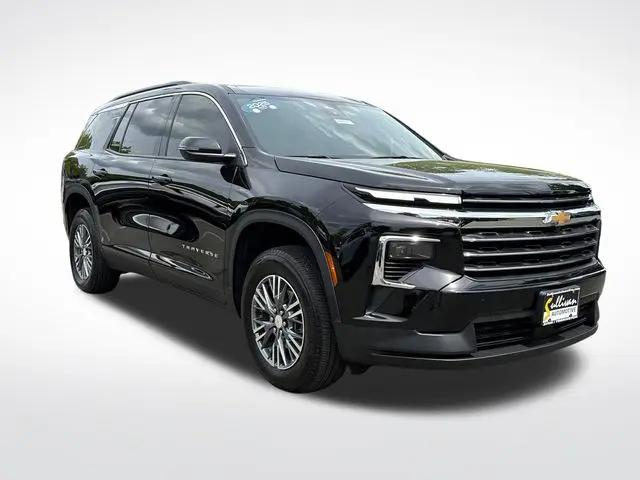 2025 Chevrolet Traverse AWD LT
