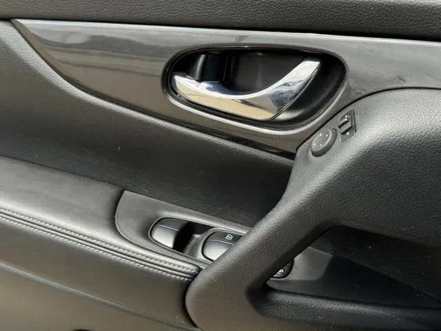 2020 Nissan Rogue SV Intelligent AWD
