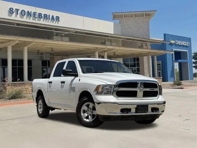 2022 Ram 1500 Classic SLT Crew Cab 4x4 5'7" Box