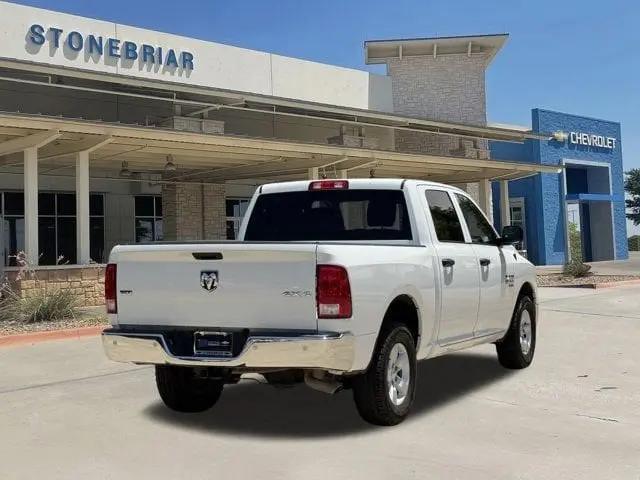 2022 Ram 1500 Classic SLT Crew Cab 4x4 5'7" Box