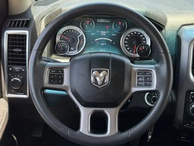 2022 Ram 1500 Classic SLT Crew Cab 4x4 5'7" Box