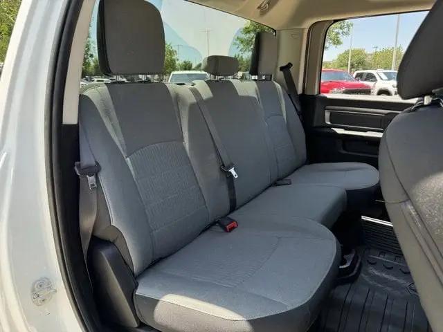2022 Ram 1500 Classic SLT Crew Cab 4x4 5'7" Box