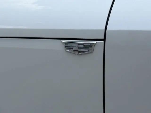 2024 Cadillac iQ Sport w/1SJ