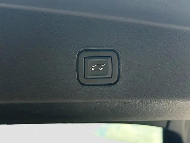 2024 Cadillac iQ Sport w/1SJ
