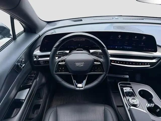 2024 Cadillac iQ Sport w/1SJ
