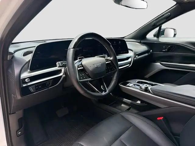 2024 Cadillac iQ Sport w/1SJ