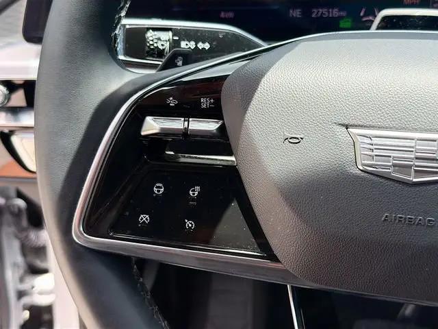 2024 Cadillac iQ Sport w/1SJ