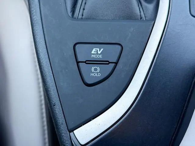 2024 Lexus UX 250h UX 250h