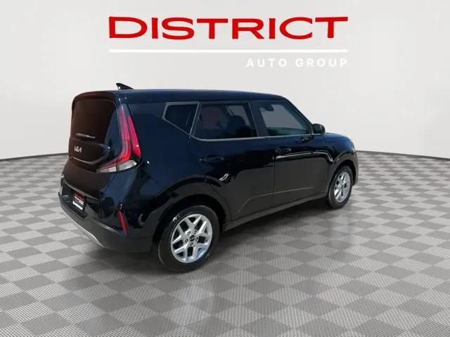2023 Kia Soul LX
