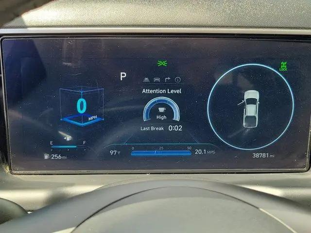 2023 Hyundai Santa Cruz SEL Premium