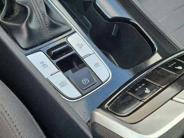 2023 Hyundai Santa Cruz SEL Premium