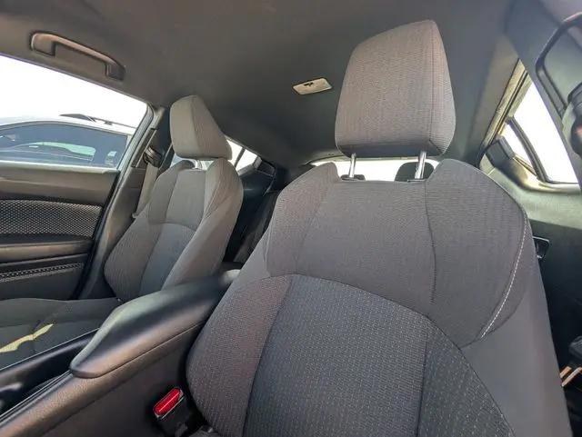 2018 Toyota C-HR XLE Premium