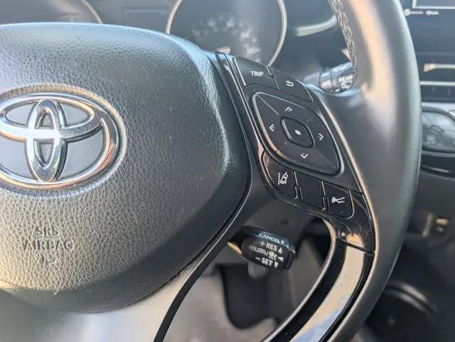 2018 Toyota C-HR XLE Premium