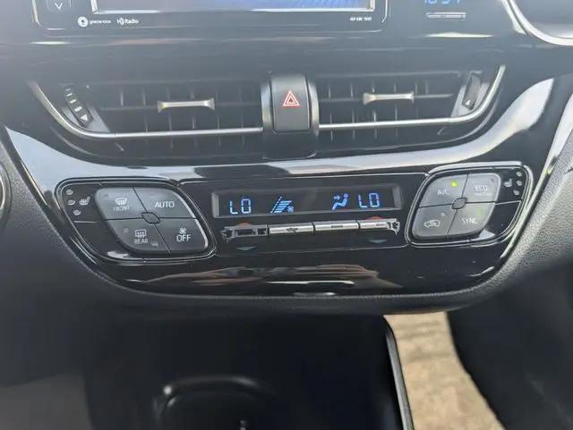 2018 Toyota C-HR XLE Premium