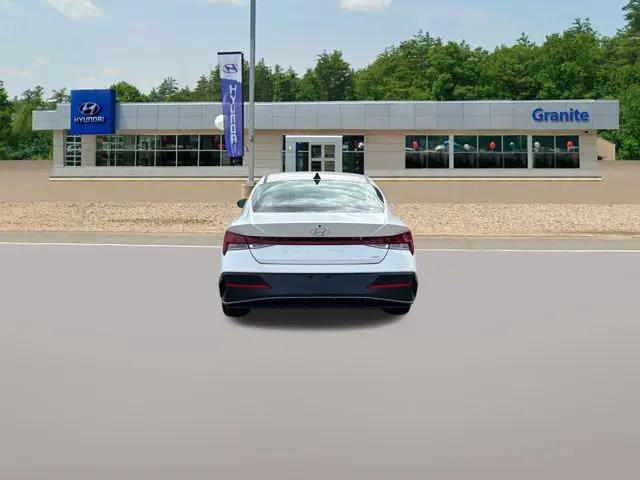 2026 Hyundai Elantra Hybrid Limited