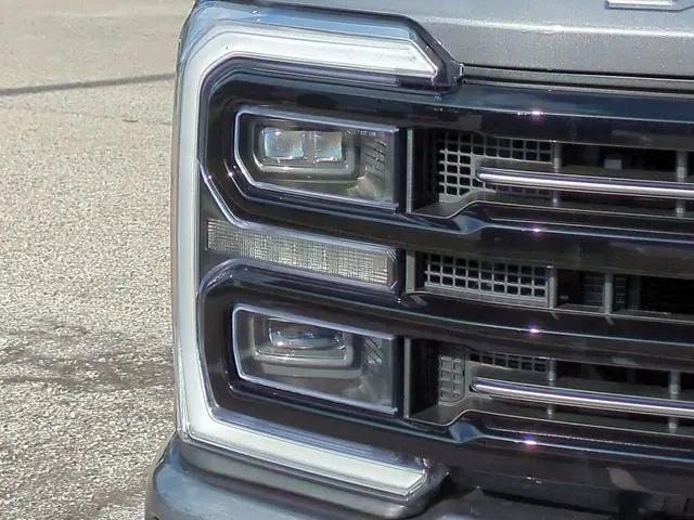 2026 Ford F-250 Platinum