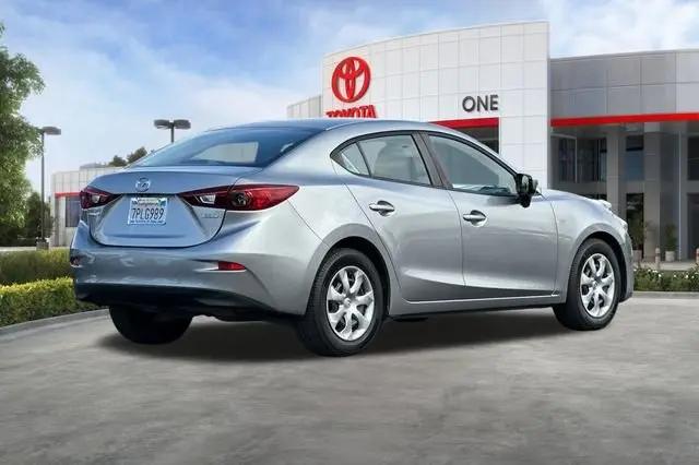 2016 Mazda Mazda3 i Sport