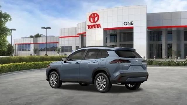 2026 Toyota Corolla Cross LE