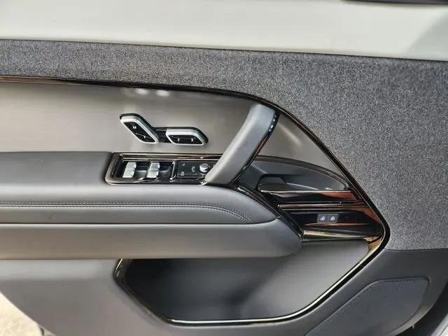 2025 Land Rover Range Rover Sport P530 Dynamic SE