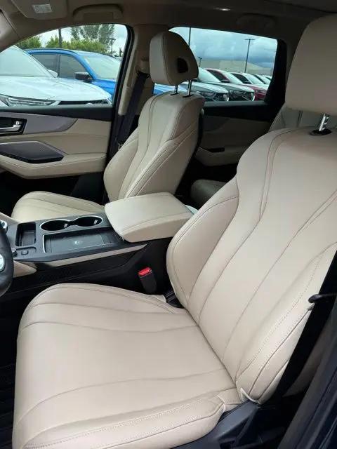 2025 Acura MDX Standard