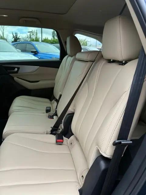 2025 Acura MDX Standard