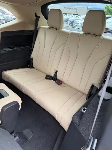 2025 Acura MDX Standard